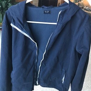 BRANDY MELVILLE JACKET NEVER WORN SIZE XS/S